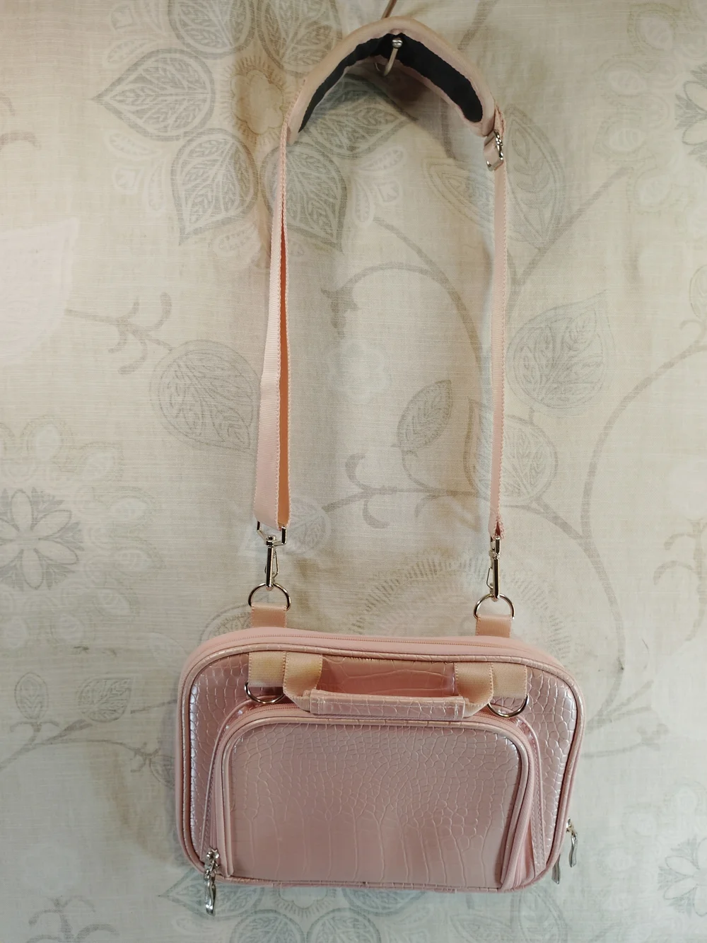 Casecrown Pink Croc Embossed Laptop/Crossbody Shoulder Bag